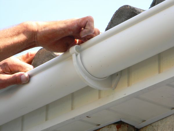 Plastic Gutter Repair in Canal Winchester